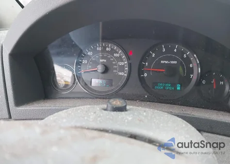 2005 Jeep Grand Cherokee Laredo from USA, damaged, VIN 1J4GR48K75C708635